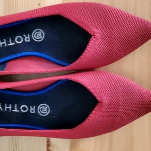 Rothy's point red size 8.5